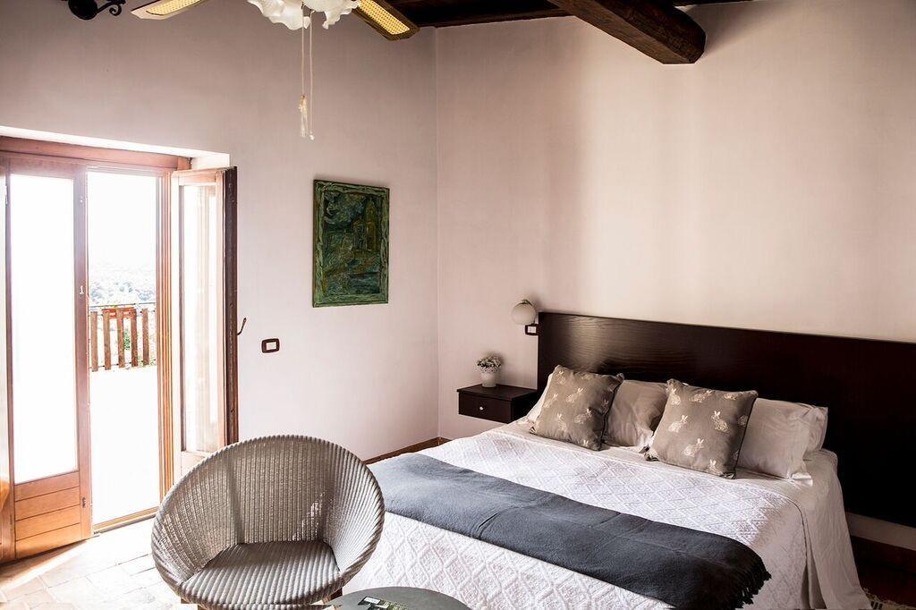 아나니 카살레 산 피에트로 B&B 외부 사진