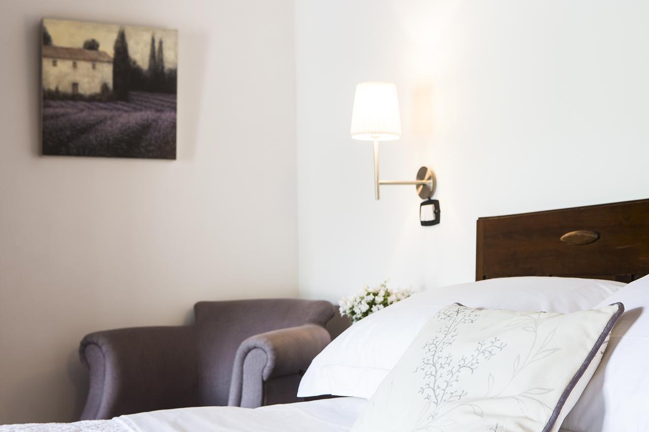 아나니 카살레 산 피에트로 B&B 외부 사진